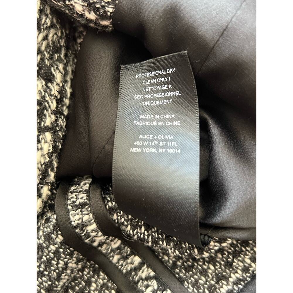 Alice + Olivia Tweed Crop Black & White Blazer Size 2 Small - Picture 8 of 9
